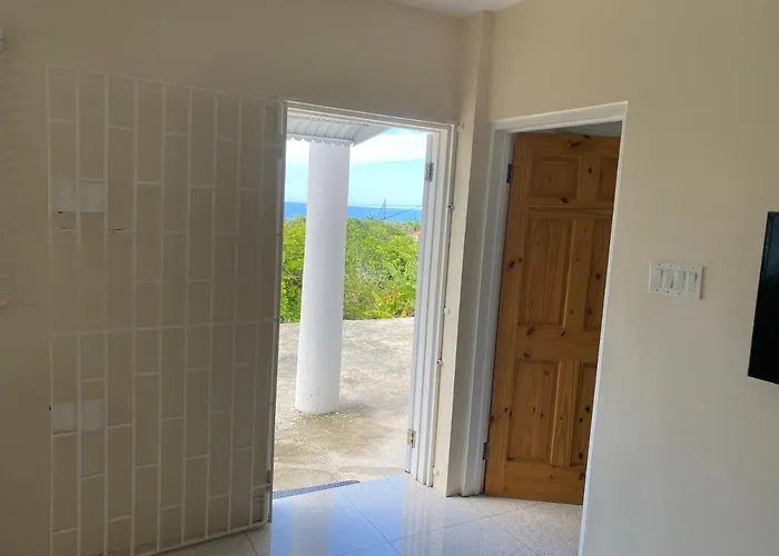 Flat * Montego Bay